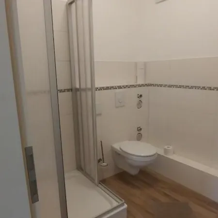 Mirabellenhof - Kleine Mit Altstadtblick