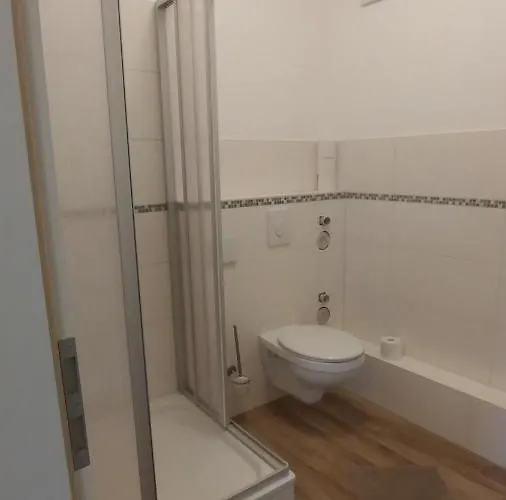 Mirabellenhof - Kleine Mit Altstadtblick